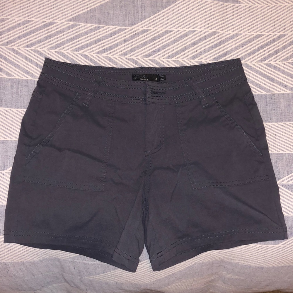 Prana Olivia Size 4 charcoal colored shorts